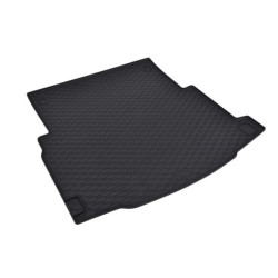 Rohože a vanička pre Mercedes E-Klasse Sedan 2016- (W213) bez subwooferu