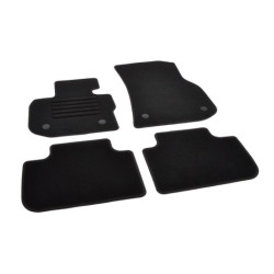 Koberce BMW X4 G02 (od 2018) textilné klasik