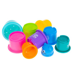 Vzdelávacie poháre veža pyramída čísla a ovocie