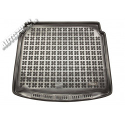 Gumová vanička do kufra BMW 2er F46 Gran Tourer (od 2015)